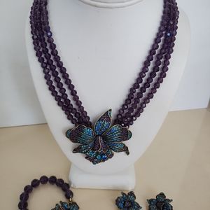 Heidi Daus Necklace Set Exotic Orchid 17" 3 strand. with bracelet, earrings